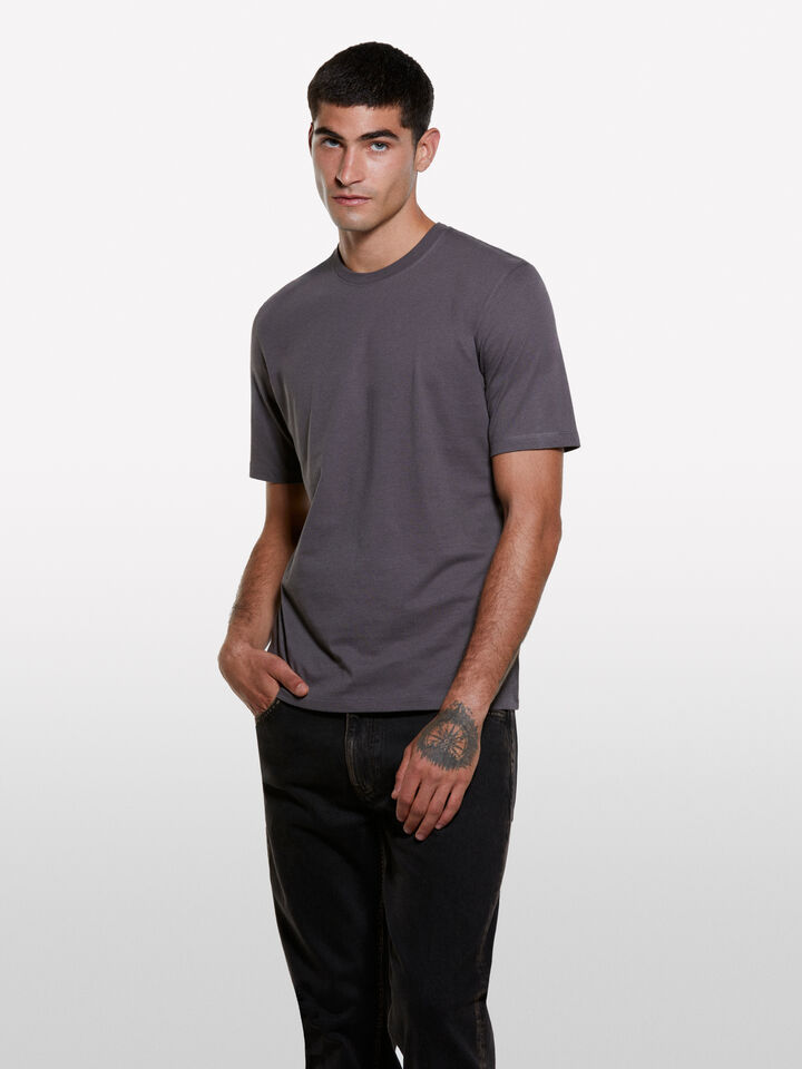 Dark gray regular fit short sleeve t-shirt - men's short sleeve t-shirts - Dark Gray | Sisley image number 3
